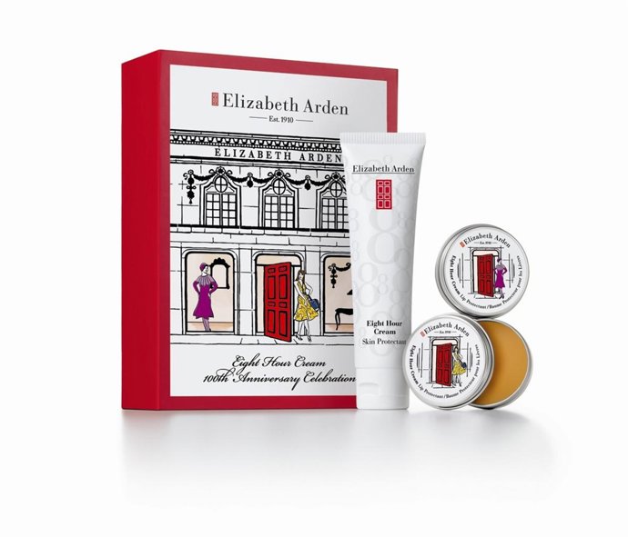 Set  Eight Hour Skin Protectant.