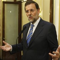 Rajoy se declara satisfecho con la Ley de Cajas