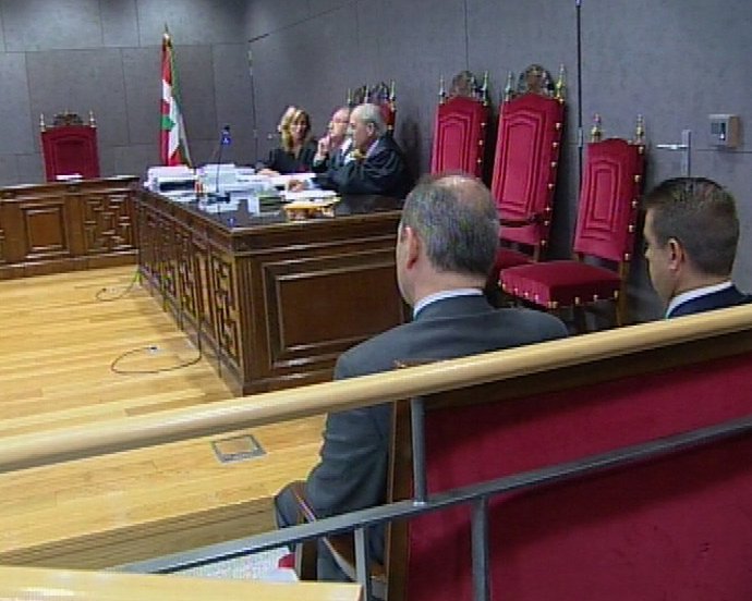 Iberdrola y ACS van a juicio