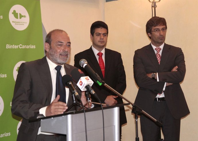 Rueda de prensa del director de Comunicación e Imagen de BinterCanarias, José Lu