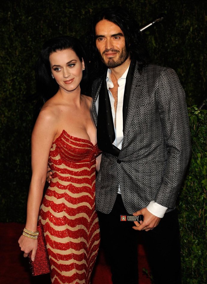 Katy Perry y Russel Brand se casarán en octubre