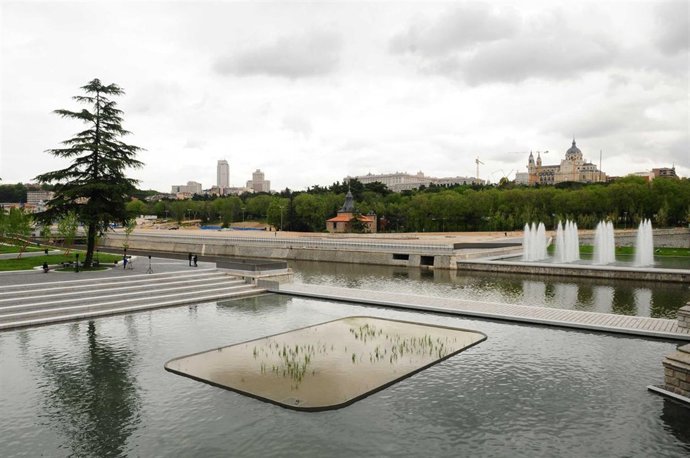 Espacio De Madrid Río Donde Se Ubicará El Solar Decathlon