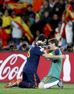 Casillas y Busquets España gana el Mundial
