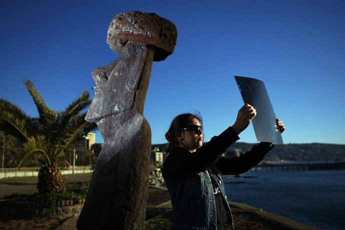 Eclipse de sol en la isla de Pascua