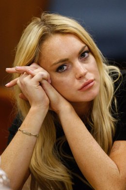 La polémica actriz, Lindsay Lohan durante la celebración de su juicio
