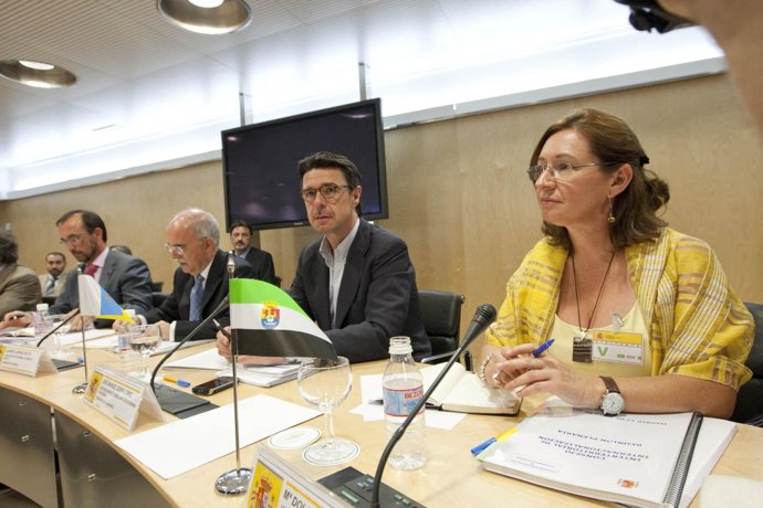 El vicepresidente canario, José Manuel Soria, en el Consejo Interterritorial de 