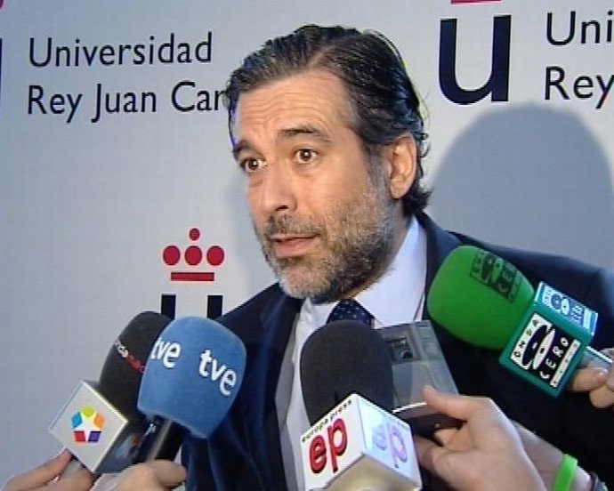 Enrique López siente "decepción personal"