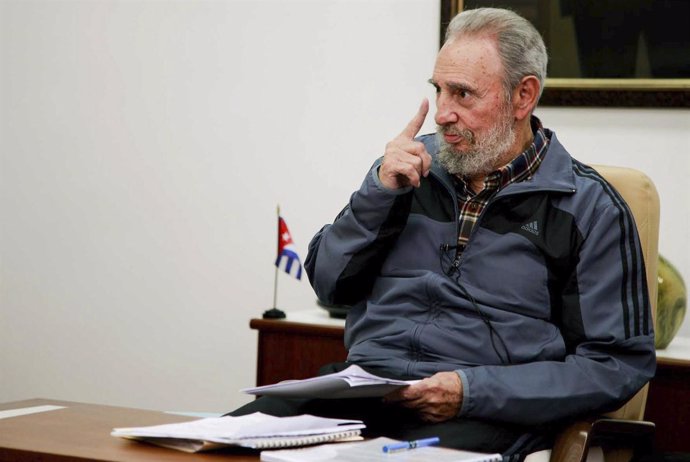 Fidel Castro reaparece en televisión