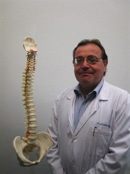 reumatólogo consultor de la Sección de Metabolismo Óseo del Servicio de Reumatol