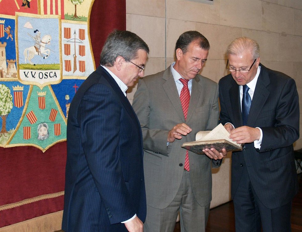 Cosculluela y Pina en el acto de cesión de libros de Félix de Azara