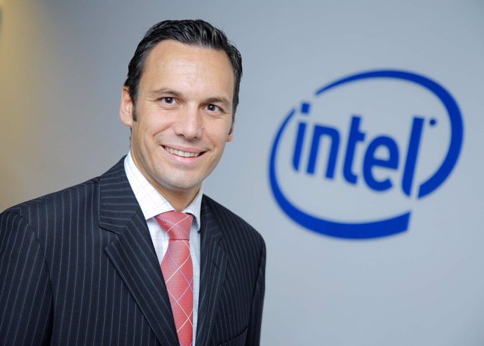 Norberto Mateos Carrascatl, Director General Intel España