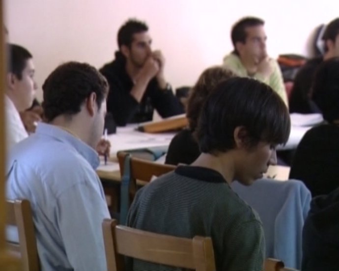 Los estudiantes abandonan en bachillerato