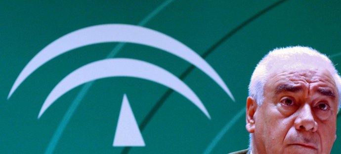 El consejero de Turismo, Comercio y Deporte, Luciano Alonso