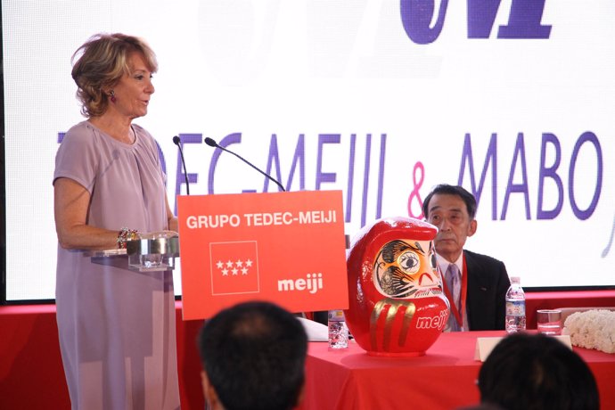 Inauguración de un centro logístico de la empresa Tedec-Meiji en Alcalá