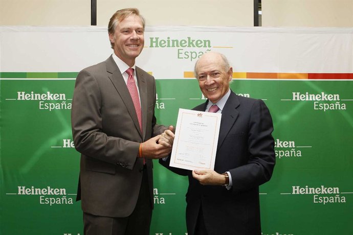 Acto de entrega del certificado efr empresa