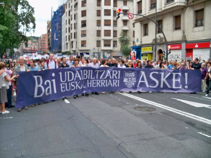 Manifestación en Bilbao de Udalbiltza