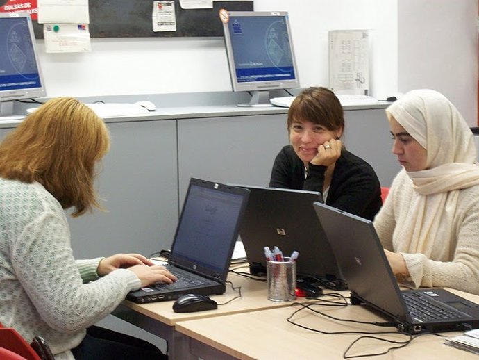 Taller alafabetización digital Camp Redó.