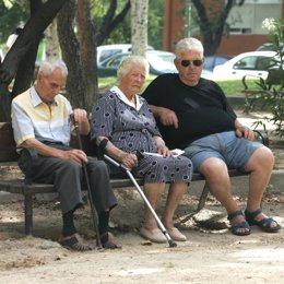 mayores ancianos parque