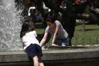 Los termómetros darán una 'tregua' y bajarán tres o cuatro grados hasta el viernes, pero el fin de semana se recuperarán