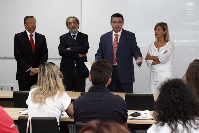 Chamizo, durante la presentación de los cursos de verano en La Rábida