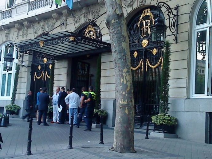 El Ritz, durante el traslado de huéspedes a otros hoteles