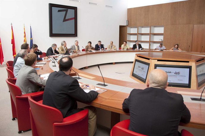Constitución de la Mesa Local del Comercio de Zaragoza