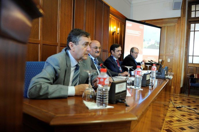 El director del Seminario, Francisco Javier Vázquez