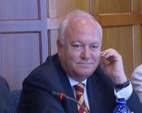 Moratinos se compromete a hacer "lo imposible" para que haya observadores españoles en elecciones en Venezuela