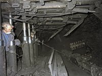 Las comarcas mineras rechazan que las ayudas al carbón se supediten al cierre de las explotaciones en 2014