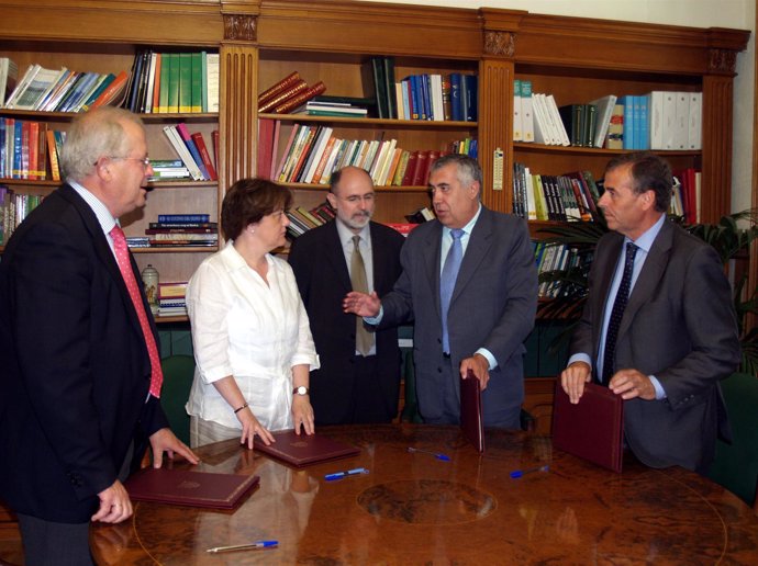 Las diputaciones de Huesca, Zaragoza y Teruel firman un convenio con el MARM