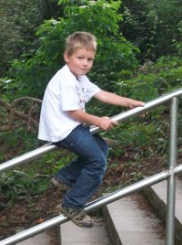 Continúa la búsqueda del niño alemán desaparecido en el pantano de Puente Nuevo