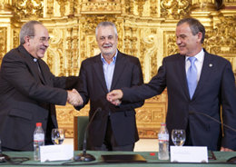 El presidente de la Junta de Andalucía, el arzobispo de Sevilla y el alcalde de 