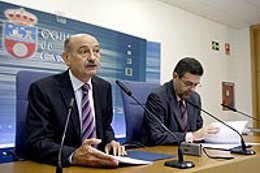 Ángel Agudo y José María Mazón informan de las ayudas del Pacto por la Vivienda