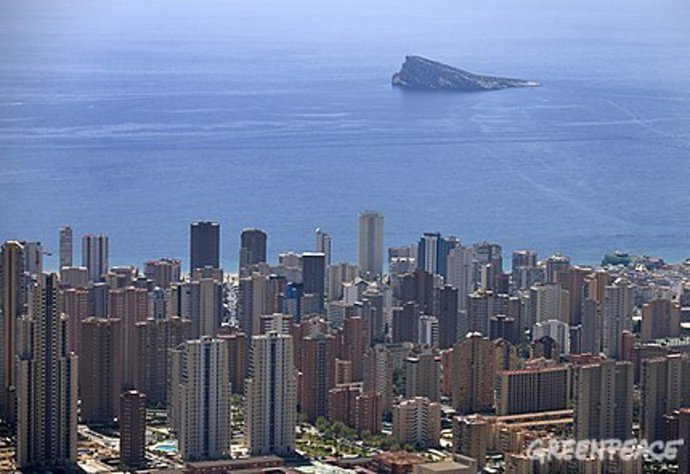 Imagen de la costa de Benidorm