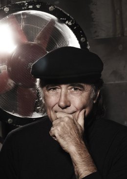 Joan Manuel Serrat