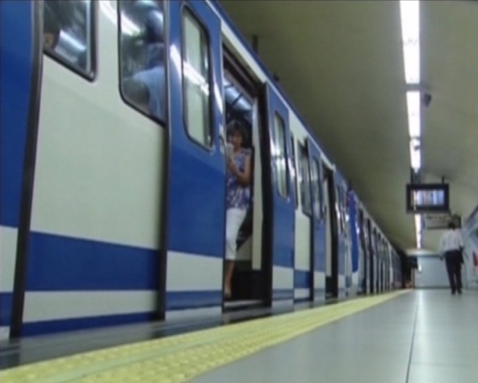 Metro Madrid inicia paros con servicios mínimos