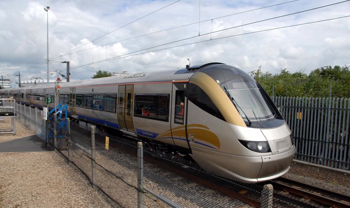 El 'Gautrain' desarrollado por Bombardier en Johanesburgo