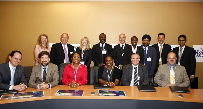 NOTA DE PRENSA Y FOTO: CABLE SUBMARINO CONEXION TENERIFE