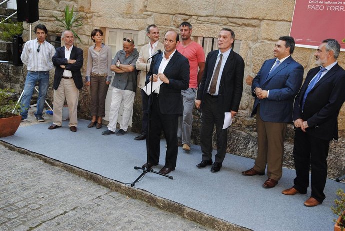 Fotografias: Rafael Louzán, Participa Na Inauguración Da Exposición XEOGRAFÍAS C