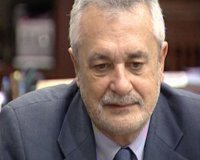 Griñán: "Antes de tomar una decisión así habría hecho un referéndum para consultar directamente a los andaluces"