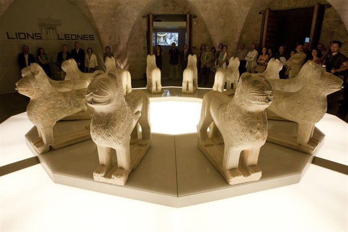 Inauguración de la exposición 'Leones, la restauración de un símbolo'