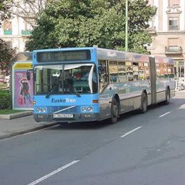 un autobús de Euskotren