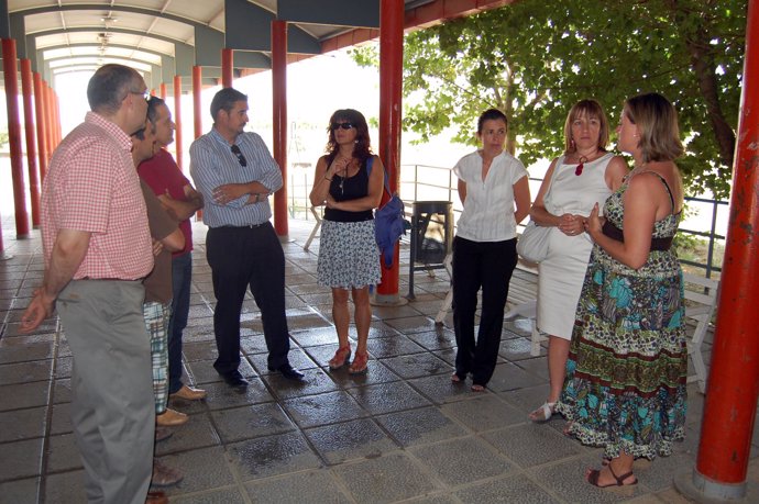 María Ángeles García durante la visita al Instituto Alejo Vera