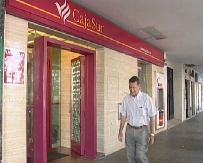 El FROB adjudica CajaSur a la BBK