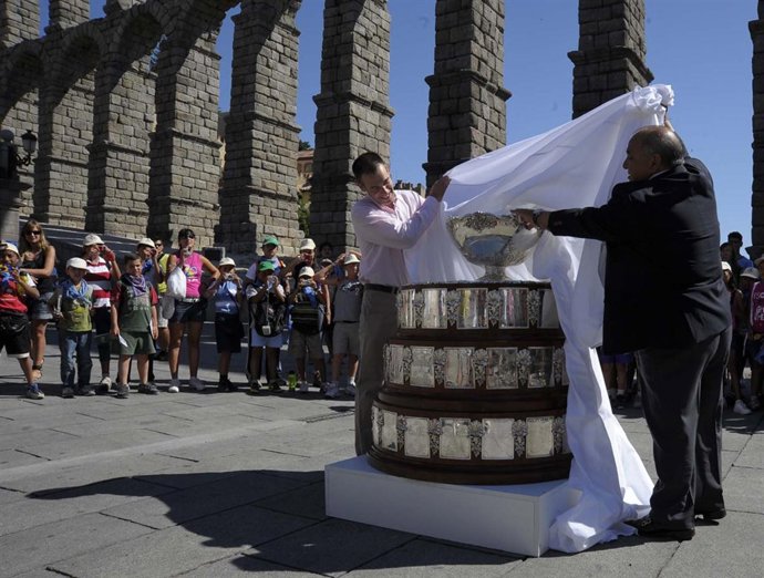 La Copa Davis, expuesta en Segovia