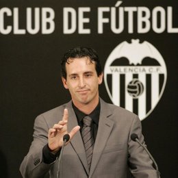 Entrenador del Valencia Unai Emery