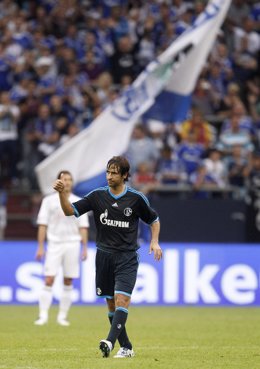 Raúl con el Schalke
