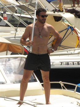 El actor Miguel Angel Silvestre de vacaciones en Ibiza