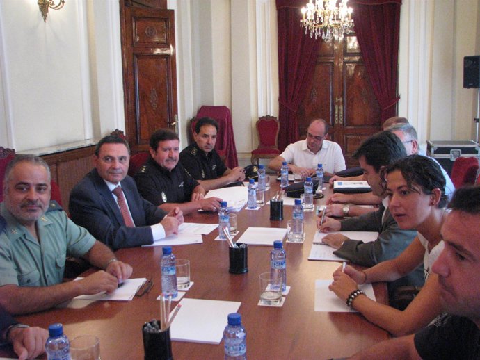 Reunión de la Junta Local de Seguridad por las Fiestas de San Lorenzo