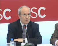 Montilla respeta la decisión de Castells y sigue contando con él